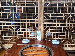 包厢-铁锅炖灶台鱼老三炖鱼馆