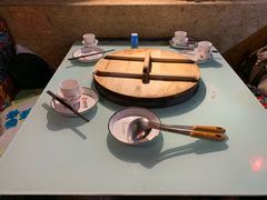 -鱼窝棚柴火铁锅炖(富山屯店)