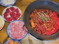 -萍姐火锅·公路夜市(武汉首店)