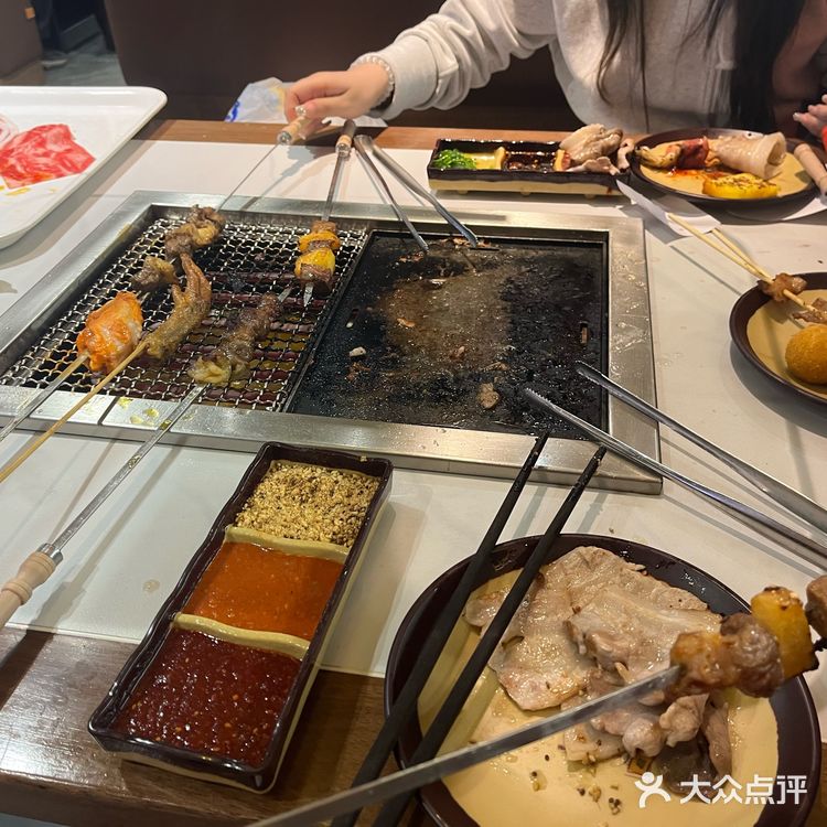 套餐一个人完全吃不完，还是一如既往的好吃，色香味俱全