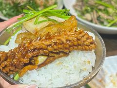 -魁盛居百年鲁菜馆(县西巷店)