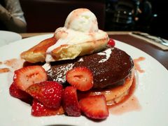 -Pancakes on the rocks(Darling Harbour)