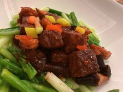 炒澳洲和牛-宝丽轩中餐厅BAOLIXUAN