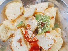 -何猫特色黄焖羊肉