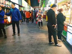 -泰龙城小吃街