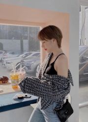 -十六番发型师事务所