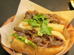 -大头虾越式风味餐厅(光明广场店)