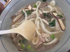-阿彬生炒牛肉面(解放路店)