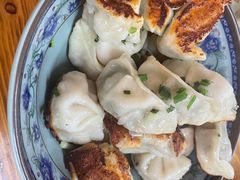 -无名氏宵夜小摊(祝家三姐妹馄饨店)