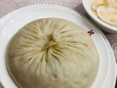 蟹黄汤包-怡园饭店-餐厅(四望亭店)