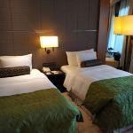 -上海滴水湖皇冠假日酒店