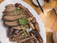 -乌文新澄海卤鹅店