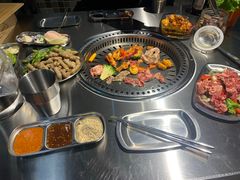 -马路牙子烧烤音乐酒馆(望京店)