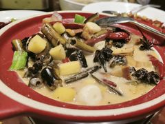 -老铺人家酒店(紫荆名流店)