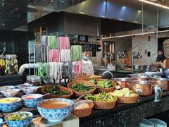 自助取餐区-郑州富力万达文华酒店·云端美食汇自助餐厅