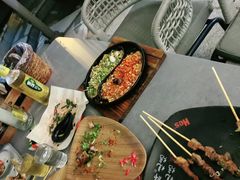 -何师烧烤Pro ·江湖川菜·小龙虾·精酿(太古里旗舰店)