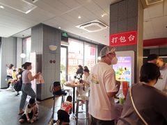 -肯德基(盘龙奥莱店)