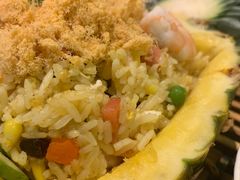 菠萝海鲜炒饭-小娘惹厨房Little Nyonya(狮城有约上榜店)