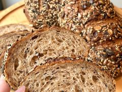 -巴黎贝甜(大宁国际商业广场店)