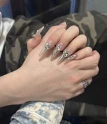 -斯馨·健康美甲美睫