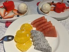 -BLU 全日制餐厅(上海安曼纳卓悦酒店)