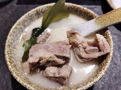 -新草堂锅物料理(泉城路店)