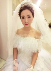 -艾米丽婚纱礼服