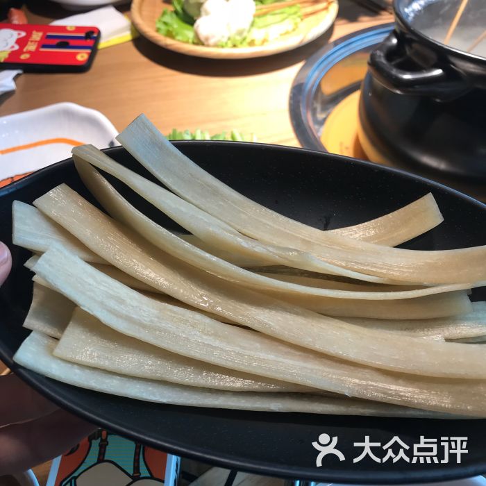 尚品小土屋涮毛肚(万达茂店)宽粉图片 第10张