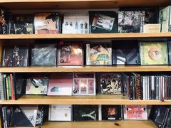-M.F CDshop唱片店