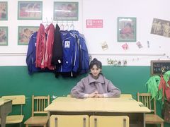 大堂-做了不起的80后