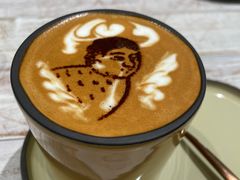 拿铁-潮一不贰·法式甜品·生日蛋糕·西式简餐(外滩店)