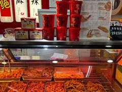 -绝味鸭脖(地铁站一店)