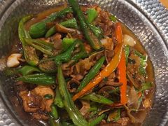 -严记小天府酸菜鱼(西四路店)