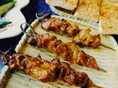 -乡村馕坑肉·烧烤·新疆菜·本地人更爱吃(阿勒泰首店)