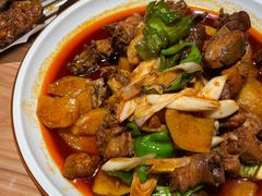 新疆大盘鸡-谷丽麦馕新疆菜·清真(步步高梅溪新天地店)