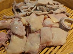 -尚尚仙·酸汤猪手·猪肚鸡火锅(华联万柳购物中心店)