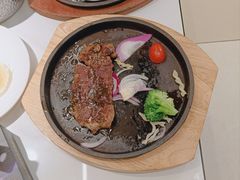 -享遇.锅姥姥牛排海鲜自助(小寨店)