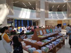 -厦门市图书馆(集美新城馆区)