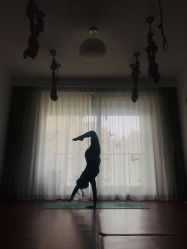 -Yvon yoga 瑜伽·精准体态管理中心