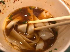 -覃肥叔桂林米粉(粮道街店)