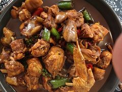 -八两八金·莱芜特色炒鸡(市南漳浦路店)