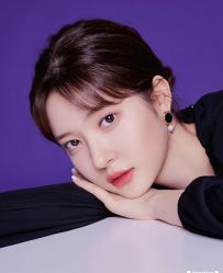 -Hello Lady发型设计