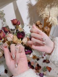 -NEW LOOK-绿麓 · 美甲美睫脱毛工作室