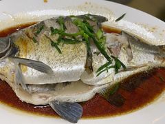 清蒸河娟鱼-昌茂客家情