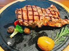 火焰牛排-卢布里西餐厅(总店)