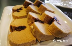 Brown Sugar Steamed Bun Slices