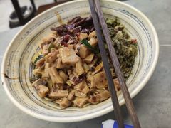 -梅溪·小伙子干挑面(安吉总店)