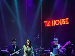 -TZ House音乐现场(来福士中心店)