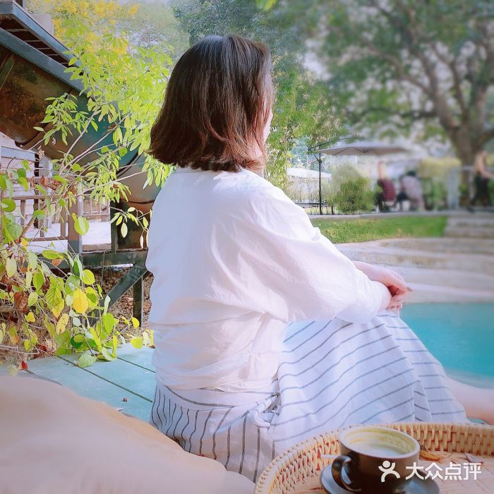 颜泽美发沙龙图片