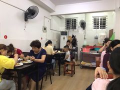 大堂-建国蚵煎蚵面